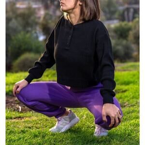 Aritzia TNA NWT Kendall Waffle Long Sleeve Henley - Small